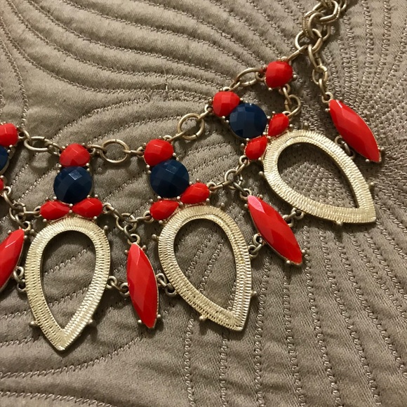 TOWN & REESE Necklace - Picture 2 of 4